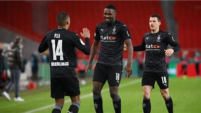 مونشنجلادباخ يحقق أول انتصاراته في الدوري الألماني