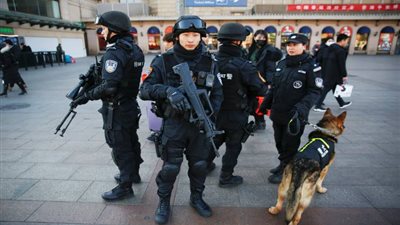 مقتل 6 أشخاص اختناقا داخل مصنع في الصين