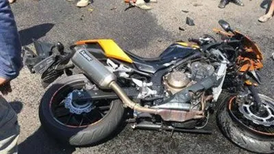 مصرع طفل في حادث دراجة نارية ونجاة والديه في بورسعيد