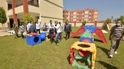 تفاصيل جولة محافظ الدقهلية بمدارس جمصة (صور)