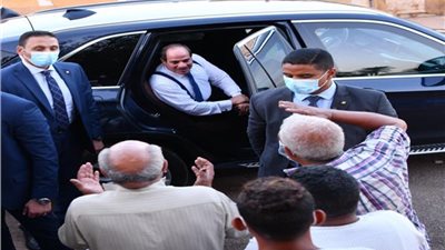 أحمد موسى: المواطن يتحدث مع الرئيس دون حواجز أو خوف (فيديو)