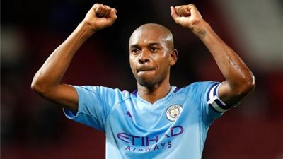 مانشستر سيتي يتحرك لضم بديل فيرناندينيو