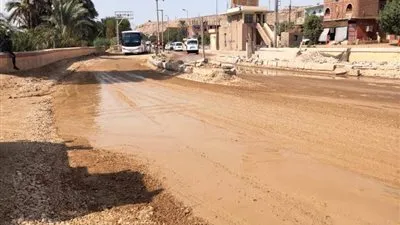 محافظ أسوان يوجه بسرعة تطوير مزلقان أبو الريش  