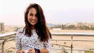 عاجل.. فتاة الفستان تصل جامعة طنطا لحضور مبادرة الصلح مع مراقبي الامتحان