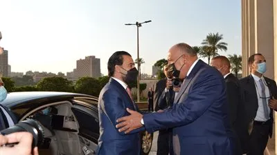 وزير الخارجية يستقبل رئيس مجلس النواب العراقي 