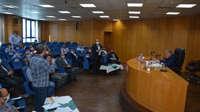 محافظ المنيا: جارٍ تنفيذ 1827 مشروعا في 18 قطاعا خدميا