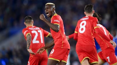 ثنائية أوسيمين. ليستر سيتي يسقط أمام نابولي في الدوري الأوروبي