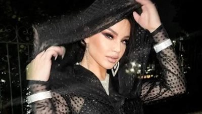 الراقصة جوهرة تفاجيء جمهورها ومتابعيها بنيولوك جديد