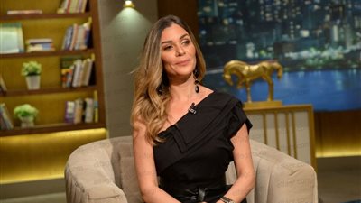 السبت.. نادين تكشف عن سبب اعتزالها للفن وعودتها مرة أخرى في 
