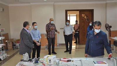 وفد من مؤسسة 