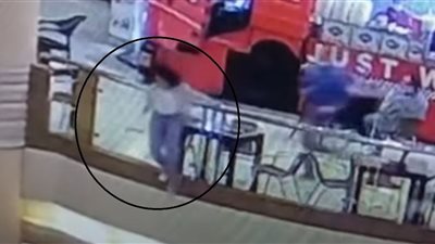 استشاري يكشف الفئة العمرية الأكثر تفكيرًا بالانتحار (فيديو)