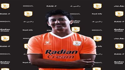 فاركو يعلن التعاقد مع عمرو جمال لمدة 3 مواسم 