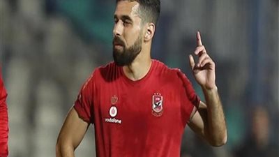 فاروق جعفر يكشف حقيقة تعاقد الزمالك مع عبد الله السعيد