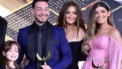 ملك أحمد زاهر لعائلتها: فخورة بكم