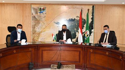 محافظ الفيوم يتابع الإجراءات النهائية للمخططات التفصيلية الجديدة للمراكز والقرى 