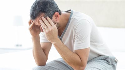 استشاري: 40% من الرجال حول العالم يصابون بعدم القدرة الجنسية (فيديو)