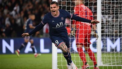 باريس سان جيرمان يقلب الطاولة على ليون في قمة الدوري الفرنسي