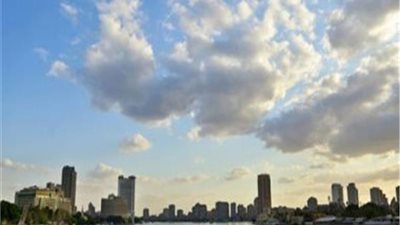 الأرصاد: البلاد تشهد فترة تقلبات جوية بسبب نهاية الصيف (فيديو)