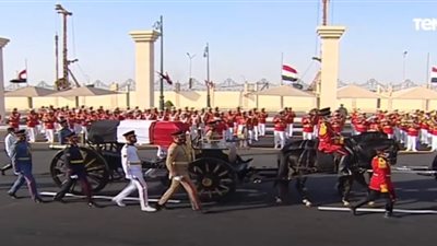 شاهد.. مراسم الجنازة العسكرية للمشير طنطاوي بحضور السيسي