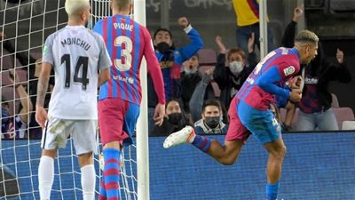 عاجل.. مفاجآت في قائمة برشلونة لمواجهة قادش في الليجا