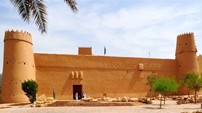 قصر الملك عبد العزيز التاريخي بلينة شاهد على تراث الحدود الشمالية قبل 9 عقود