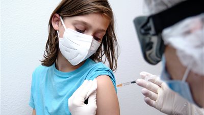 تاج الدين: تطعيم الأطفال ضد كورونا خطوة محتملة (فيديو)