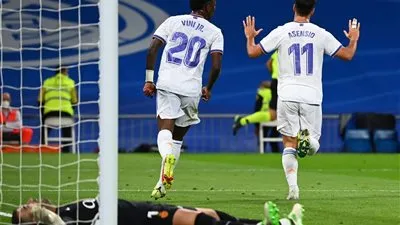 ريال مدريد يُمطر شباك مايوركا بسداسية ويُحافظ على صدارة الليجا