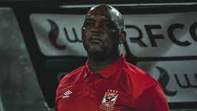 أمر غريب.. تعليق ناري من شوبير على إعلان عقوبة الجهاز الفني للأهلي