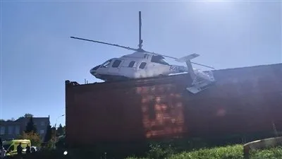 هبوط اضطراري لمروحية إسعاف على سطح مستشفى بروسيا (فيديو)