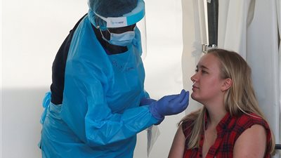 27 ألف بلاغ| العالم ينتفض.. هل للقاح كورونا أثر على الدورة الشهرية للنساء؟