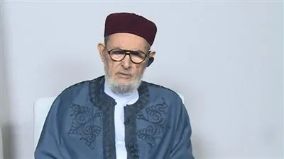 مفتي ليبيا يدعو للتظاهر وإسقاط البرلمان
