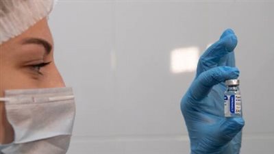 وزير خارجية هنغاريا يؤكد تسييس مسلك اللقاحات في الاتحاد الأوروبي