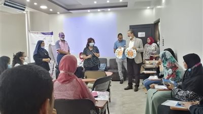صيادلة قنا تطلق حزمة تدريبية لمواجهة النمو السكاني 