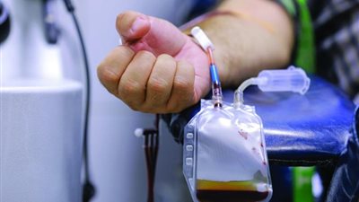 برلماني: التبرع ببلازما الدم يفتح باب أمل للمريض 