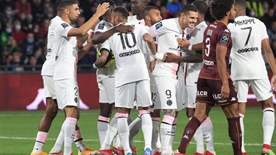 بوكتينيو يُعلن تشكيل باريس سان جيرمان ضد مونبيليه في الدوري الفرنسي