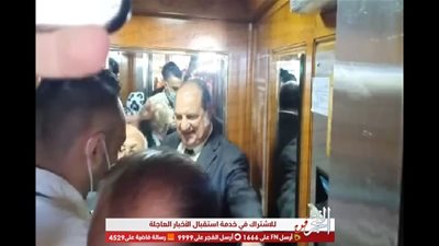 عاجل.. إصابة خالد الصاوي بحالة اختناق بالمصعد لتكدس الجمهور عليه عقب ندوته بالإسكندرية السيمنائي (فيديو)