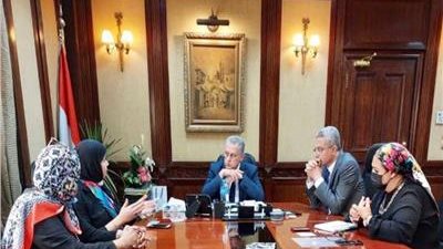 العامة لسيدات الأعمال تبحث سبل التعاون مع جهاز تنمية المشروعات الصغيرة