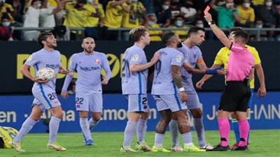 عاجل.. مفاجآت في تشكيل برشلونة الرسمي أمام ليفانتي