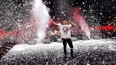 خاص.. عمرو دياب يتعاقد على إحياء حفل جماهيري في المنارة 