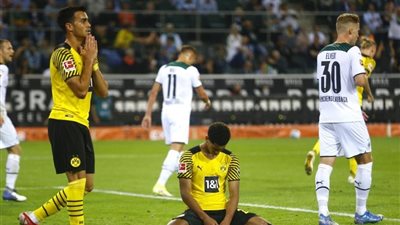 دورتموند يسقط أمام مونشنجلادباخ في البوندسليجا