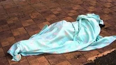 العثور على جثة شاب متعفنة بصندوق قمامة في عين شمس 