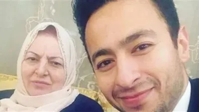 حمادة هلال يتذكر والدته الراحلة بهذه الكلمات