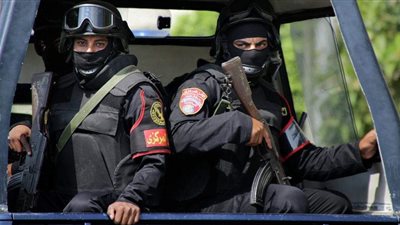 أرض الكيف.. الداخلية تداهم 11 فدان بانجو بصحراء الإسماعيلية