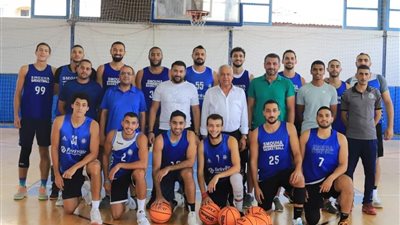 فرج عامر يهدي الإيفواري دياباتيه لنادي الاتحاد السكندري