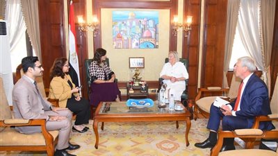وزيرة الهجرة تعقد اجتماعًا تشاوريًا مع نظيرتها الهولندية خلال زيارتها الرسمية بمصر
