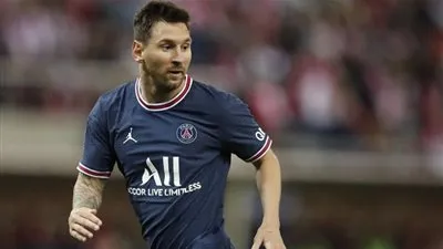 ميسي على رأس قائمة باريس سان جيرمان أمام مانشستر سيتي