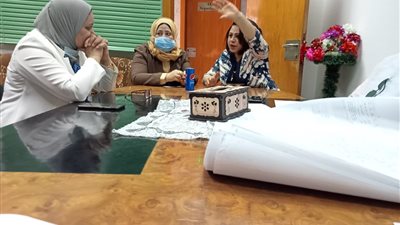 وكيل صحة سوهاج تتفقد المركز الإقليمي لخدمات نقل الدم (صور)