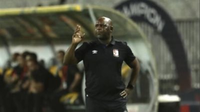 عاجل.. موسيماني يعطي الضوء الأخضر لرحيل 