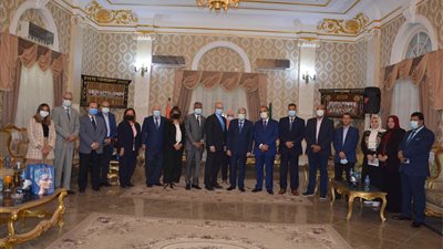 التفاصيل الكاملة لزيارة السفير الكندي لمحافظة المنيا (صور)