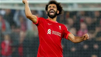 محمد صلاح يقود التشكيلة المثالية للدوري الإنجليزي